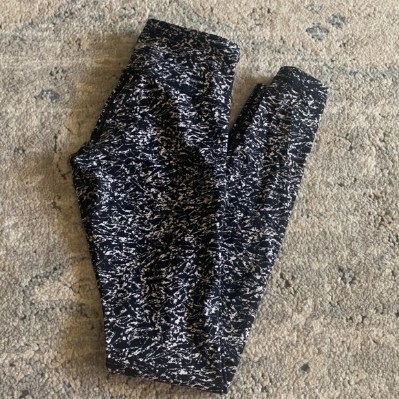 Lululemon Wunder Under FL - Picture 4 of 4